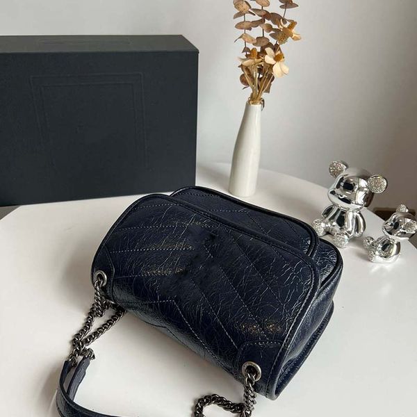 shoulder bags quality classic buckle v shaped chain diagonal bag handbags wallet women bags crossbody bag purses crossbody bag cross body ge
shoulder bags quality classic buckle v shaped chain diagonal bag handbags wallet women bags crossbody bag purses crossbody bag cross body ge