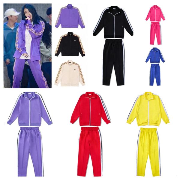 2023 mens womens designer tracksuits sportswear sweatshirt suit jacket white color stripe side ribbon retro casual essential in autumn and w, Gray
2023 mens womens designer tracksuits sportswear sweatshirt suit jacket white color stripe side ribbon retro casual essential in autumn and w, Gray