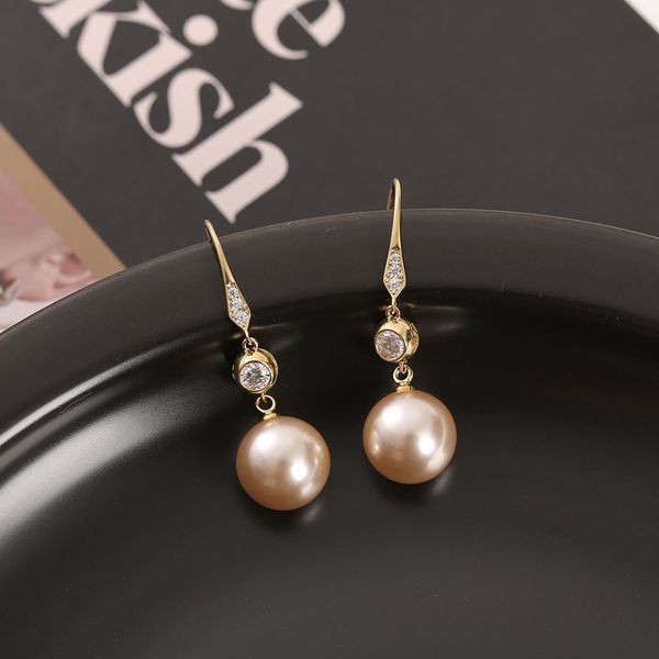 women's pearl dangle earrings fashion gold plated drop hook pearl earrings, Golden;silver
women's pearl dangle earrings fashion gold plated drop hook pearl earrings, Golden;silver