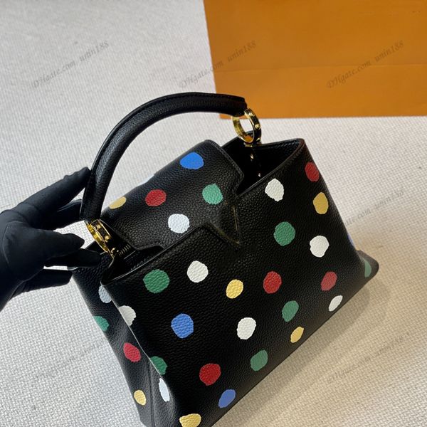 women totes capucines bb bags colour wave point fainting handbag luxurys designers shouder crossbody bag taurillon genuine leather messenger
women totes capucines bb bags colour wave point fainting handbag luxurys designers shouder crossbody bag taurillon genuine leather messenger