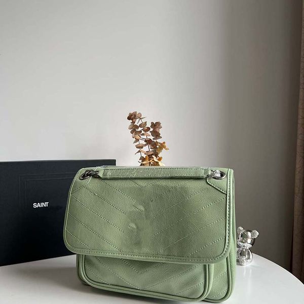 handbags purses fashion bags leather women handbag plain with v pattern crossbody bag shoulder lady simple versatile metal letter leather so
handbags purses fashion bags leather women handbag plain with v pattern crossbody bag shoulder lady simple versatile metal letter leather so