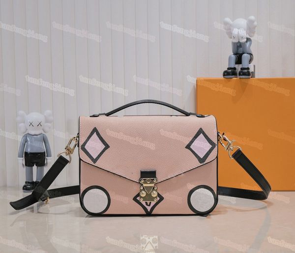 designer lady cross-body bag luxury leather shoulder chain handbag cover classic fashion size 25-19-8cm 6941135
designer lady cross-body bag luxury leather shoulder chain handbag cover classic fashion size 25-19-8cm 6941135