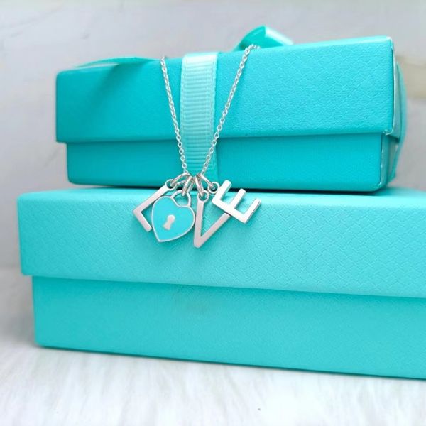 fashion love blue enamel necklace luxury s925 silver pendant women's jewelry gift factory wholesale
fashion love blue enamel necklace luxury s925 silver pendant women's jewelry gift factory wholesale