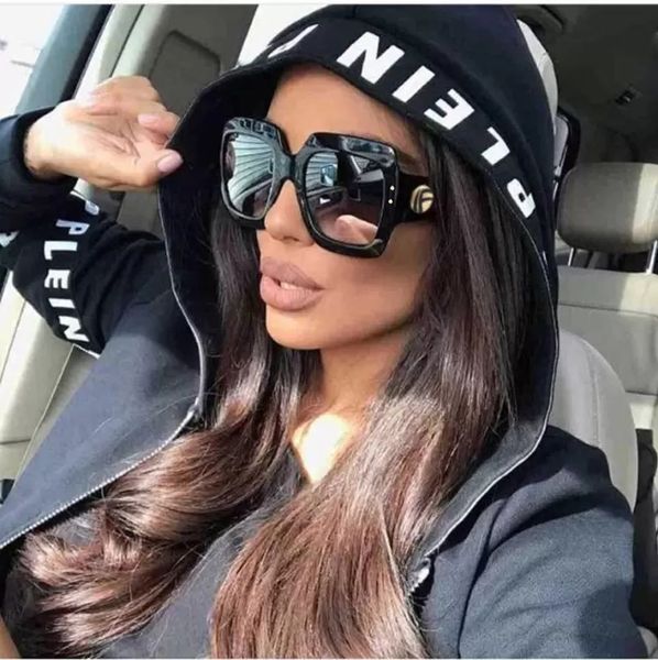 luxury brand fashion designer sunglasses women vintage retro sun glasses black big shades female glasses, White;black
luxury brand fashion designer sunglasses women vintage retro sun glasses black big shades female glasses, White;black