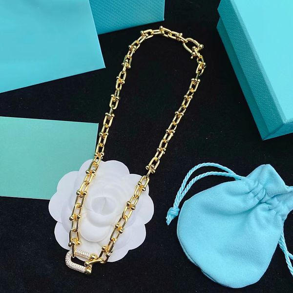 high-end bracelet necklace earring set european and american women pendants 18k gold jewelry gift factory wholesale and retail, Silver
high-end bracelet necklace earring set european and american women pendants 18k gold jewelry gift factory wholesale and retail, Silver