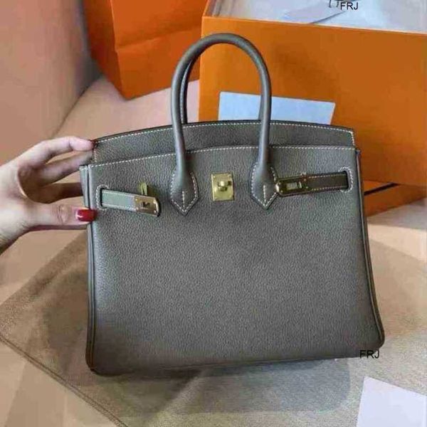 designer birkin bags herme 2023 new h household bag womens large capacity first layer lychee leather messenger have logo frj
designer birkin bags herme 2023 new h household bag womens large capacity first layer lychee leather messenger have logo frj