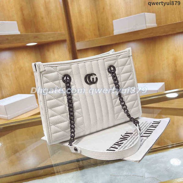 2023 totes designer women's handbag qwertyui879 original fashion new brand large capacity leather lettering shopping bag tote bag 11072
2023 totes designer women's handbag qwertyui879 original fashion new brand large capacity leather lettering shopping bag tote bag 11072