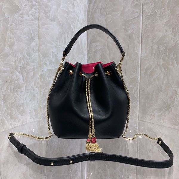 7a bucket bag ladies crossbody handbags chain shoulder handbag purse snake head hardware sheepskin lining bottom lock genuine leather small
7a bucket bag ladies crossbody handbags chain shoulder handbag purse snake head hardware sheepskin lining bottom lock genuine leather small