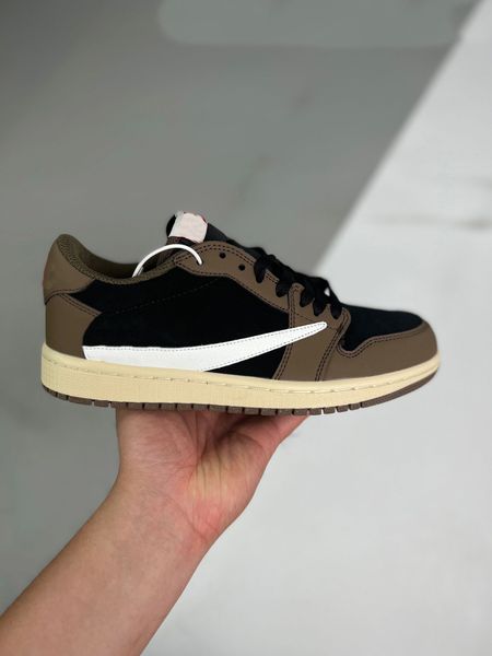women men casual shoes designer sneaker og black low sneakers womens mens high-quality leather breathable mesh white green red blue letters
women men casual shoes designer sneaker og black low sneakers womens mens high-quality leather breathable mesh white green red blue letters