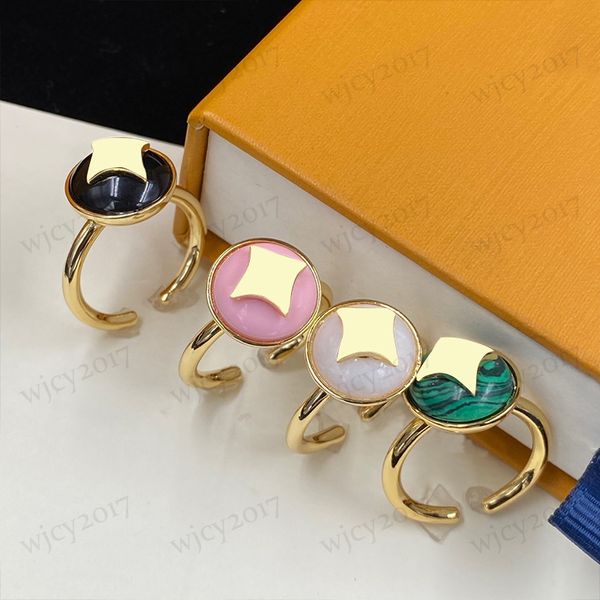 new quality rings for men women couple ring classic letter flower jewelry designer fashion titanium bling style, Golden;silver
new quality rings for men women couple ring classic letter flower jewelry designer fashion titanium bling style, Golden;silver