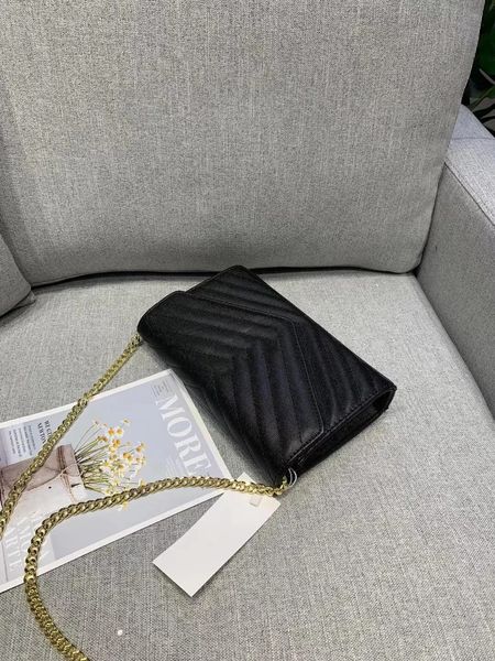 original quality women luxurys metal chains envelope bag purse sheepskin caviar leather handbags flip cover diagonal shoulder crossbody bags
original quality women luxurys metal chains envelope bag purse sheepskin caviar leather handbags flip cover diagonal shoulder crossbody bags