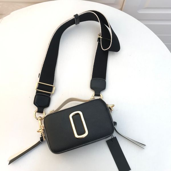luxurys designers bags women handbag crossbody bag shoulder lady wallet simple versatile metal letter leather solid leather postman handbags
luxurys designers bags women handbag crossbody bag shoulder lady wallet simple versatile metal letter leather solid leather postman handbags