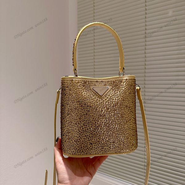 23 full rhinestones womens leather shoulde bags diagonal crossbody p bag luxury designer silver metal triangle handbags for women with coin
23 full rhinestones womens leather shoulde bags diagonal crossbody p bag luxury designer silver metal triangle handbags for women with coin