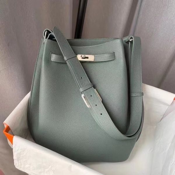 fashion women's shoulder bag high-end luxury h designer women's handbag pure handmade togo leather evening bag
fashion women's shoulder bag high-end luxury h designer women's handbag pure handmade togo leather evening bag