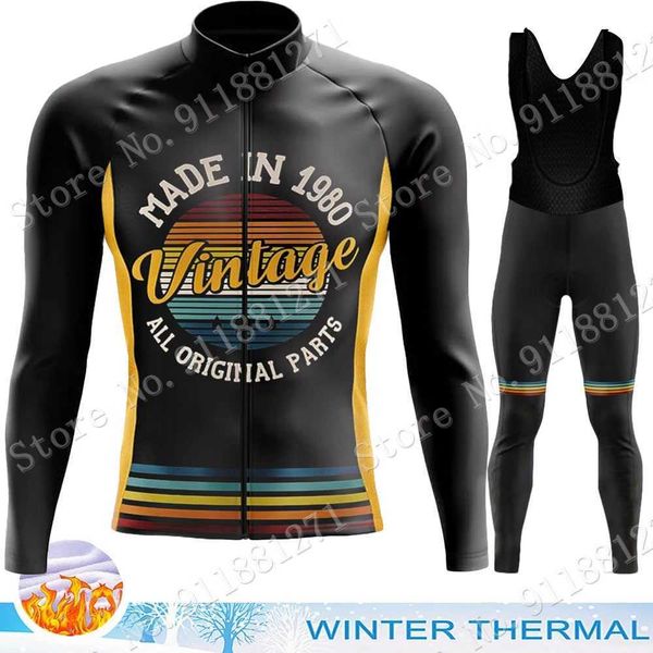 2023 retro custom year vintage cycling jersey set mens long sleeve winter clothing road bike suit pants bib mtb maillot culotte, Black;red
2023 retro custom year vintage cycling jersey set mens long sleeve winter clothing road bike suit pants bib mtb maillot culotte, Black;red