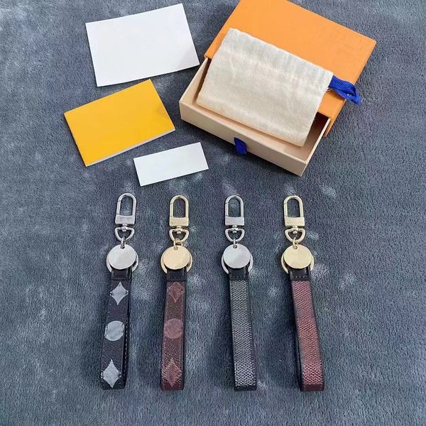 new presbyopia keychain pendant car key waist hanging men's and women's same style couple waist hanging ring buckle household key, Silver
new presbyopia keychain pendant car key waist hanging men's and women's same style couple waist hanging ring buckle household key, Silver