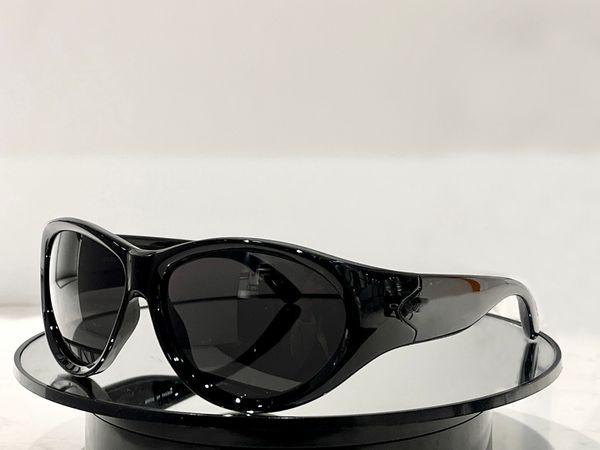 0158s black grey shield sunglasses for women men designer sun glasses shades outdoor uv400 protection eyewear with box, White;black
0158s black grey shield sunglasses for women men designer sun glasses shades outdoor uv400 protection eyewear with box, White;black