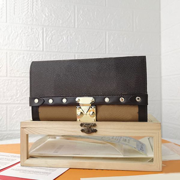 venice wallets old flower long wallet pvc cowhide women handbag purse s-lock internal note holder credit card holder zip pocket fashion lett, Red;black
venice wallets old flower long wallet pvc cowhide women handbag purse s-lock internal note holder credit card holder zip pocket fashion lett, Red;black
