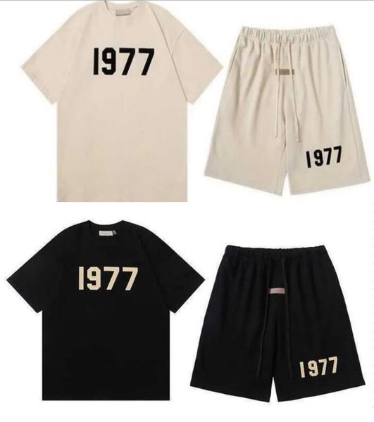 men's t-shirts designer essentail t shirt men women shorts essent t-shirt casual printed sports suit essentia high street loose short s, White;black
men's t-shirts designer essentail t shirt men women shorts essent t-shirt casual printed sports suit essentia high street loose short s, White;black