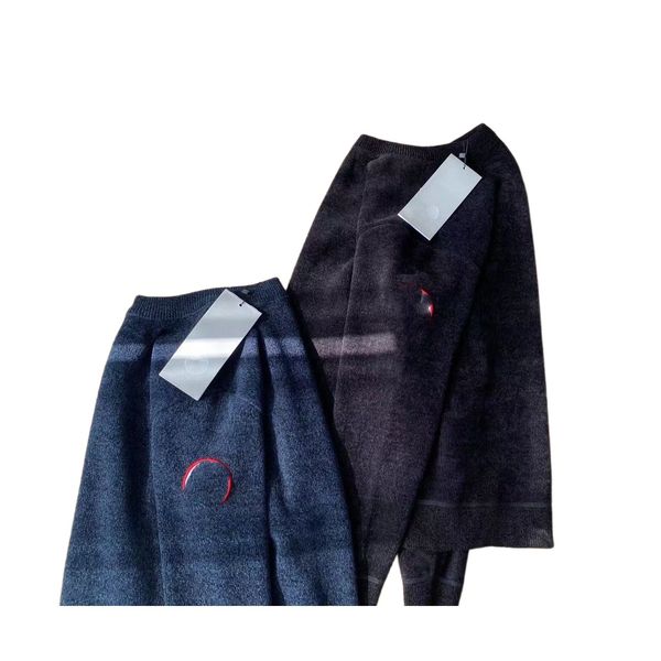 men's round-neck sweater canada europe 2022 new wool sweater goose hundred with the trend of warm slim, White;black
men's round-neck sweater canada europe 2022 new wool sweater goose hundred with the trend of warm slim, White;black