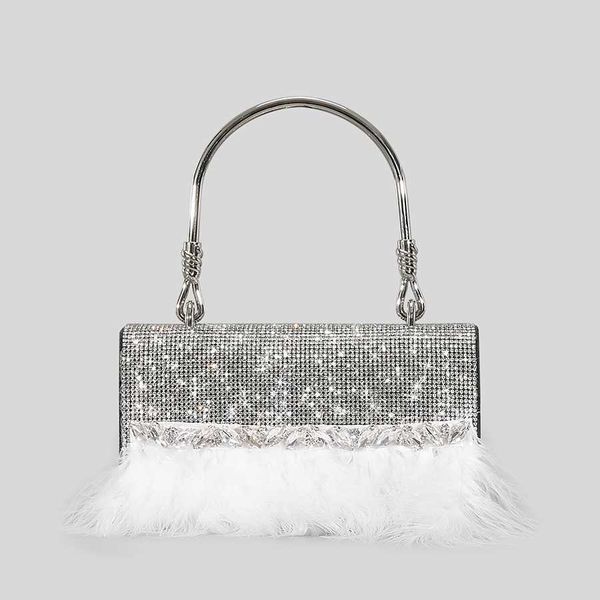 luxury diamonds ostrich hair women handbags designer rhinestone evening bag chains shoulder crossbody bags small box party purse 230129
luxury diamonds ostrich hair women handbags designer rhinestone evening bag chains shoulder crossbody bags small box party purse 230129