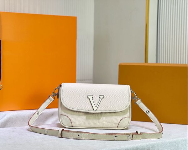 designer lady cross-body bag luxury leather shoulder chain handbag cover classic fashion size 24-15-9cm m59459
designer lady cross-body bag luxury leather shoulder chain handbag cover classic fashion size 24-15-9cm m59459