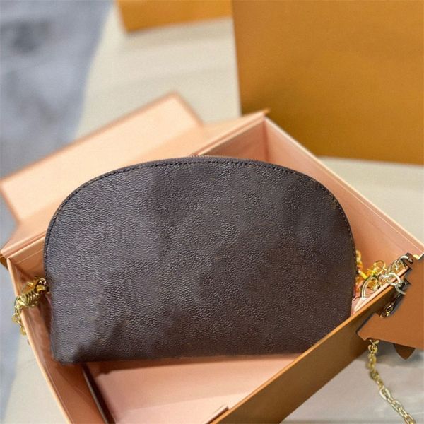 lady cosmetic bags fashion makeup bag women designers toiletry travel pouch ladies purses handbags o5n7#
lady cosmetic bags fashion makeup bag women designers toiletry travel pouch ladies purses handbags o5n7#