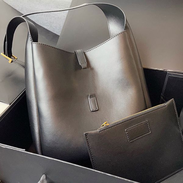 hobo shoulder bag women handbag bucket bag black tote shopping bags genuine leather fashion letters gold hardware two-piece set hand pocket
hobo shoulder bag women handbag bucket bag black tote shopping bags genuine leather fashion letters gold hardware two-piece set hand pocket