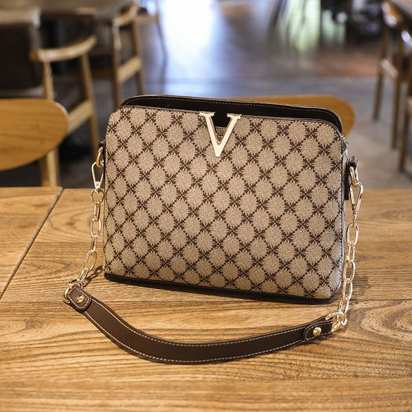 new luxury designer shoulder bag for women pu leather crossbody messenger female bags fashion chain sling ladies plaid handbags
new luxury designer shoulder bag for women pu leather crossbody messenger female bags fashion chain sling ladies plaid handbags
