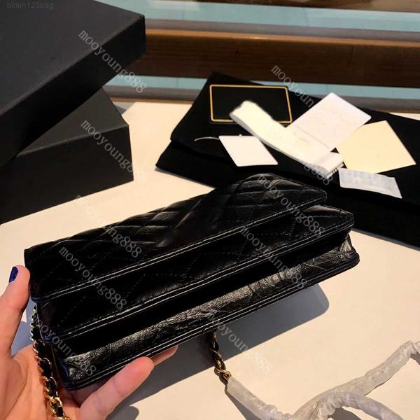 tier quality luxury designer cowhide mini bag quilted flap hangbag women real leather diamond lattice purse crossbody black shoulder
tier quality luxury designer cowhide mini bag quilted flap hangbag women real leather diamond lattice purse crossbody black shoulder