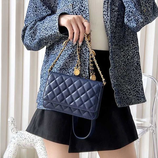 10a mirror quality luxury designer clutch with chain bag women designer cross body bags withbox c115
10a mirror quality luxury designer clutch with chain bag women designer cross body bags withbox c115