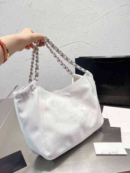 large capacity shopping bag crossbody bags brand designer wallet for women shoulder clutch strap fashion single messengers purses 34/25 cm 0
large capacity shopping bag crossbody bags brand designer wallet for women shoulder clutch strap fashion single messengers purses 34/25 cm 0