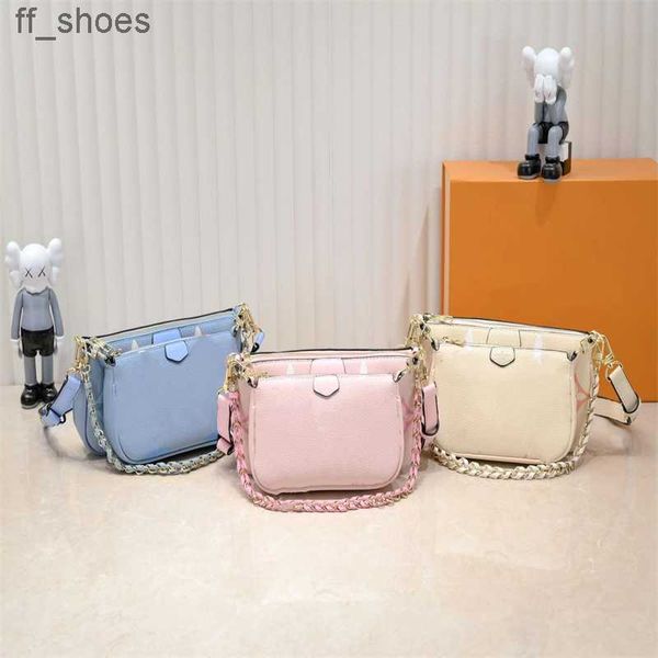 2023 women bright pink alligator design fashion bags handbags shoulder bag womens wallet luxury designer genuine leather and alloy, Red;black
2023 women bright pink alligator design fashion bags handbags shoulder bag womens wallet luxury designer genuine leather and alloy, Red;black