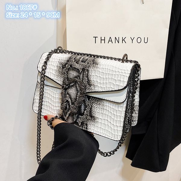 factory wholesale ladies shoulder bags 7 colors sweet little fresh printed chain bag flip embossed fashion handbag personalized crocodile le
factory wholesale ladies shoulder bags 7 colors sweet little fresh printed chain bag flip embossed fashion handbag personalized crocodile le