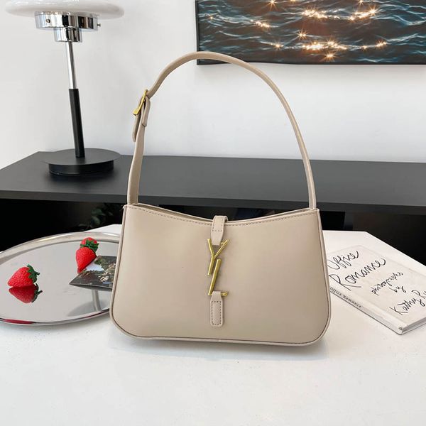 designer bags luxury crossbody handbag underarm bag leather shoulder handbags hobo women wallets classic plain cross body brand ladies purse
designer bags luxury crossbody handbag underarm bag leather shoulder handbags hobo women wallets classic plain cross body brand ladies purse