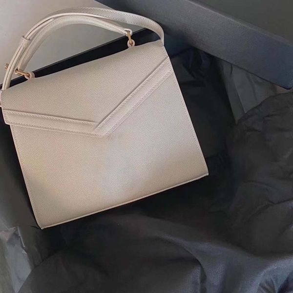 handbags women designer bag women bags handbags shoulder bags classic diagonal stripes quilted chains double flap medium cross body versatil
handbags women designer bag women bags handbags shoulder bags classic diagonal stripes quilted chains double flap medium cross body versatil