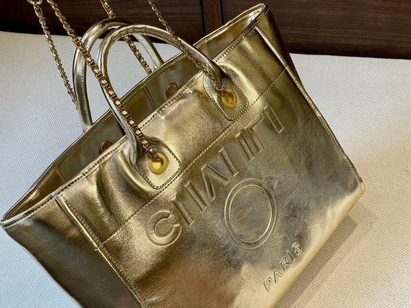 womens genuine leather beach shopping bags deauville chain handle totes 3 colors black gold silver metal hardware crossbody shoulder handbag
womens genuine leather beach shopping bags deauville chain handle totes 3 colors black gold silver metal hardware crossbody shoulder handbag