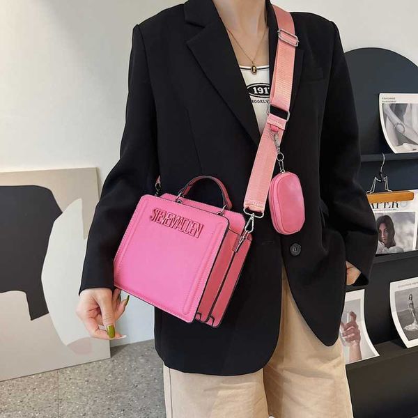 fashion brand handbag 2023 new bag women's fashion handheld messenger trend versatile shoulder women bags
fashion brand handbag 2023 new bag women's fashion handheld messenger trend versatile shoulder women bags