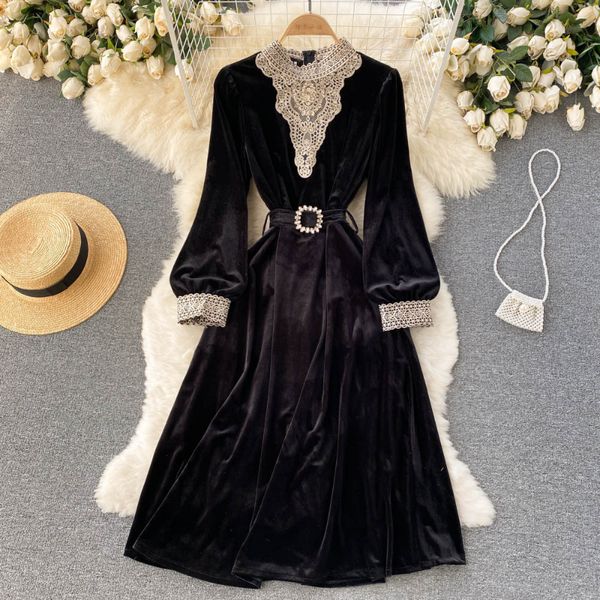 autumn winter casual dresses stand neck lace embroidery patchwork robe femme vestidos de mujer elegant beading bandage velvet dresses 2023, Black;gray
autumn winter casual dresses stand neck lace embroidery patchwork robe femme vestidos de mujer elegant beading bandage velvet dresses 2023, Black;gray