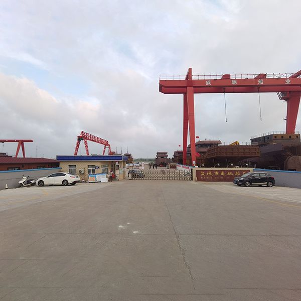 consultation on details of large fender rubber tugboat for wharf protection and anti-collision
consultation on details of large fender rubber tugboat for wharf protection and anti-collision