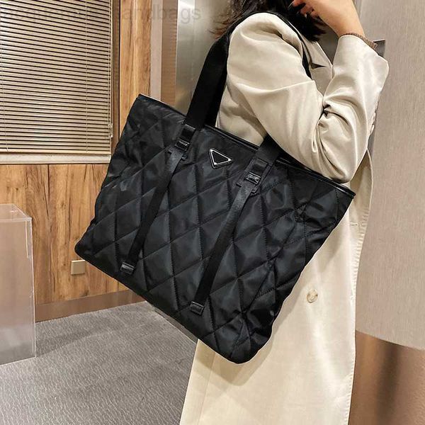 prad winter large shoulder bags women 2022 bag on offer branded trend big black tote handbags shopper purses p bags
prad winter large shoulder bags women 2022 bag on offer branded trend big black tote handbags shopper purses p bags
