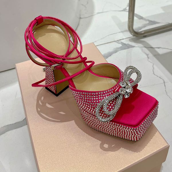 22ss womens sandals with bow square toes strass pumps and slingbacks chunky heels 9.5cm designer dress shoes classic black fuchsia casual sh
22ss womens sandals with bow square toes strass pumps and slingbacks chunky heels 9.5cm designer dress shoes classic black fuchsia casual sh