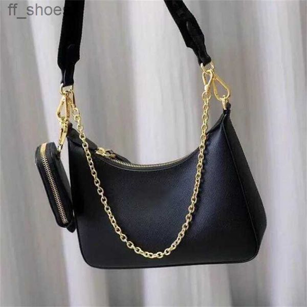 2023 handbags hobo for women shoulder bag ladychest pack lady composite tote chains canvas handbag presbyopic purse messenger bags
2023 handbags hobo for women shoulder bag ladychest pack lady composite tote chains canvas handbag presbyopic purse messenger bags