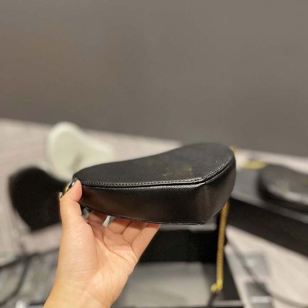 womens designer leather fashion handbag shoulder classic brand bag lady hobo clutch purse shoulder bags chain crossbody clutch tote messenge
womens designer leather fashion handbag shoulder classic brand bag lady hobo clutch purse shoulder bags chain crossbody clutch tote messenge