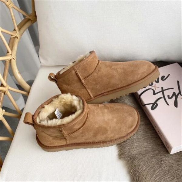 women ultra mini snow boots soft comfortable sheepskin keep warm boots with card dustbag beautiful gifts size us4-13, Black
women ultra mini snow boots soft comfortable sheepskin keep warm boots with card dustbag beautiful gifts size us4-13, Black