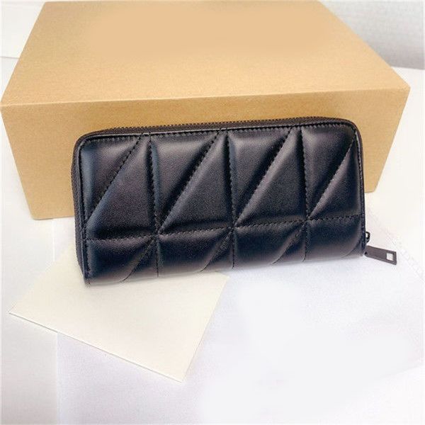 quilted luxury designer wallet men leather coin purse black red white flap leather embossed small card holder zippy famous metal letter wall, Red;black
quilted luxury designer wallet men leather coin purse black red white flap leather embossed small card holder zippy famous metal letter wall, Red;black