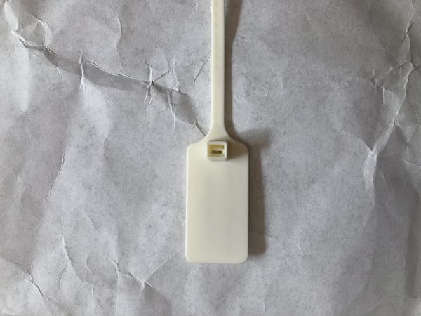 2023off shoe zip tie red white blue yellow strap ow tag plastic buckle virgial designer c c label ck25011241 b23, White;pink
2023off shoe zip tie red white blue yellow strap ow tag plastic buckle virgial designer c c label ck25011241 b23, White;pink