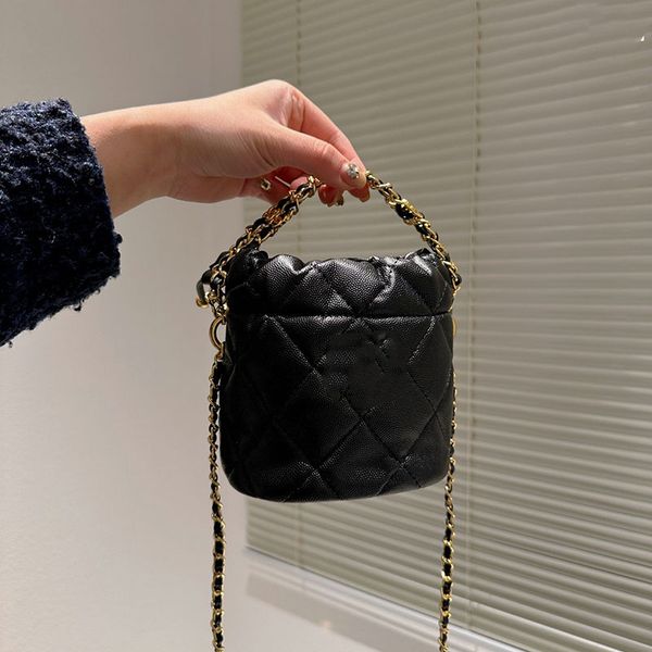 23ss early spring drawstring bucket bag classic mini tiny coin clutch purse bracelet chain handle totes gold hardware matelasse crossbody sh
23ss early spring drawstring bucket bag classic mini tiny coin clutch purse bracelet chain handle totes gold hardware matelasse crossbody sh