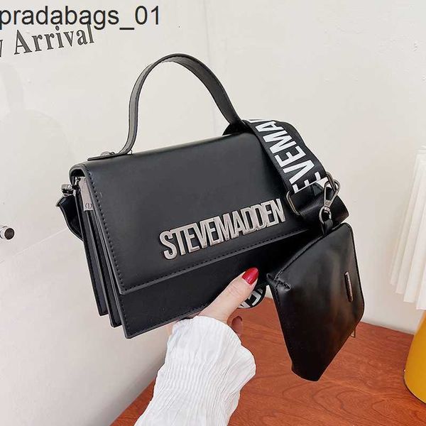luxury brand handbag bag women's 2023 new trend fashion messenger bag minority design bags versatile one shoulder
luxury brand handbag bag women's 2023 new trend fashion messenger bag minority design bags versatile one shoulder