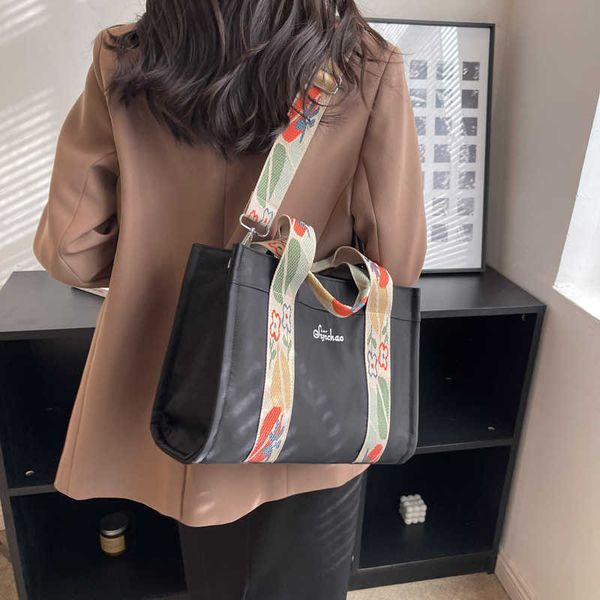 versatile fashion backpack fashion nylon canvas shopping bag wholesale single shoulder large capacity student female tote
versatile fashion backpack fashion nylon canvas shopping bag wholesale single shoulder large capacity student female tote